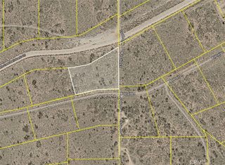 25000 Bobtail Lane, Rosamond, CA 93560