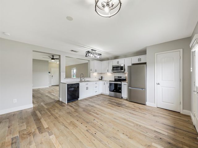 231 Park Avenue, Anna, TX 75409