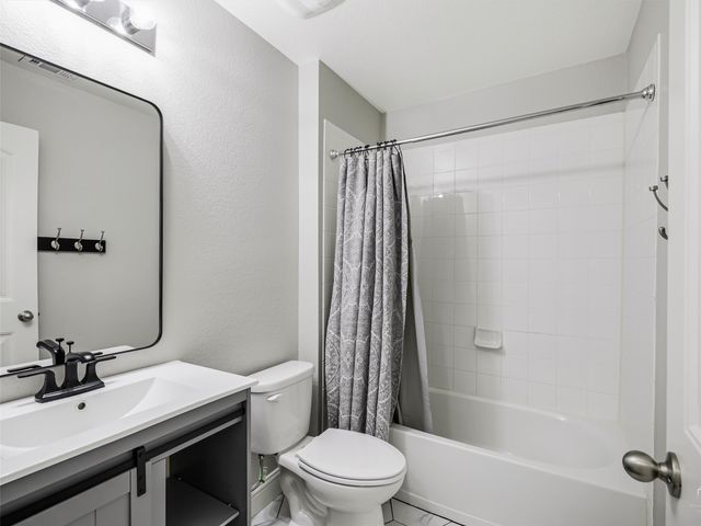 231 Park Avenue, Anna, TX 75409