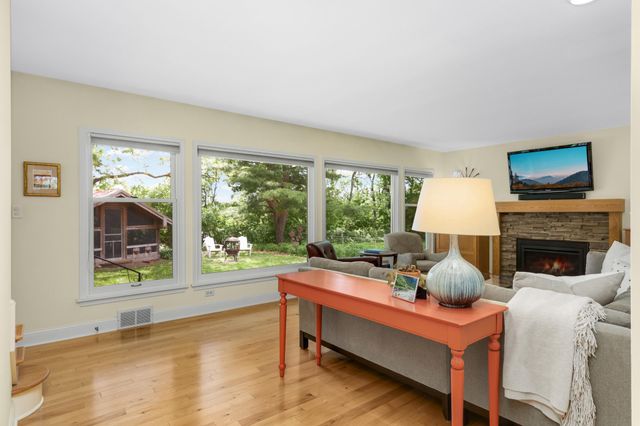 2480 Beverly Road, Saint Paul, MN 55104