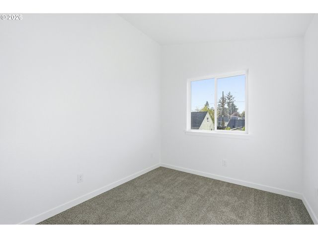 8722 Se Bybee Blvd, Portland, OR 97266