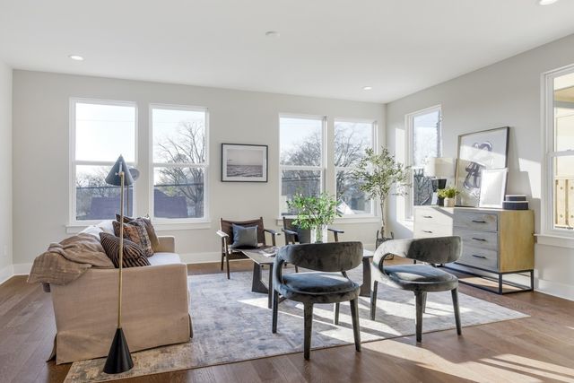 616 Croley Dr, Nashville, TN 37209