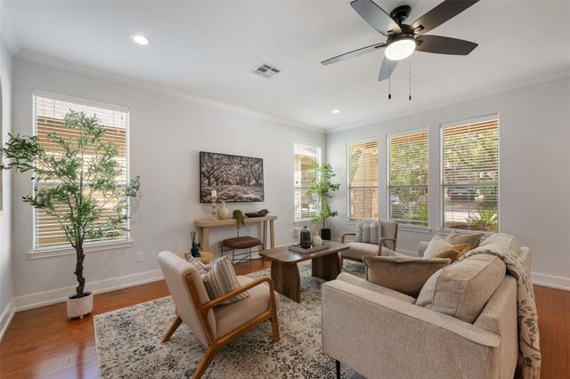 6020 Rutledge LN, Austin, TX 78745
