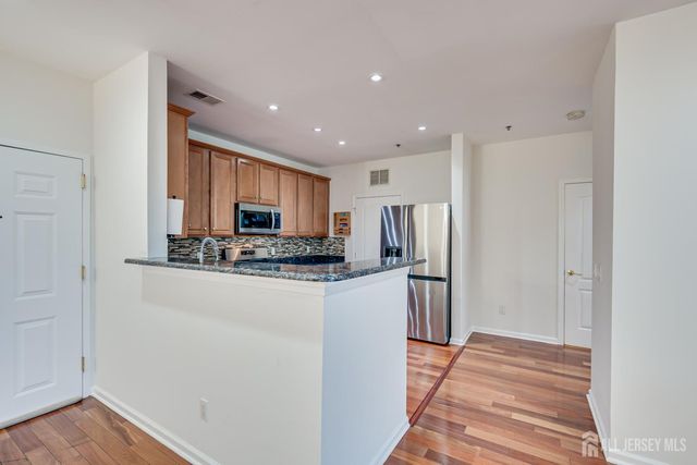 2822 Edward Stec Boulevard, Edison, NJ 08837