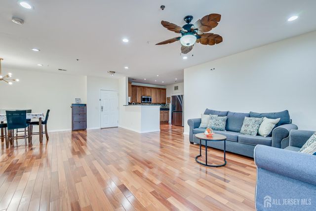 2822 Edward Stec Boulevard, Edison, NJ 08837