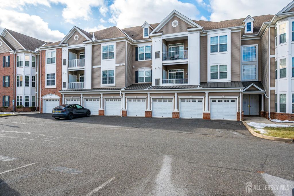 2822 Edward Stec Boulevard, Edison, NJ 08837