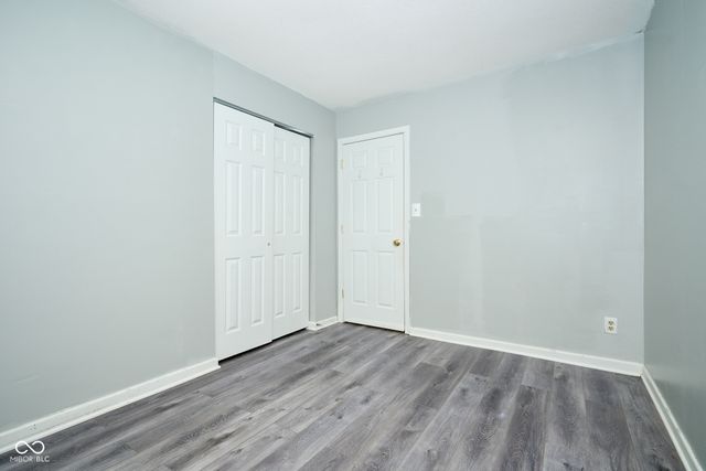 805 Burr Oak Drive, Indianapolis, IN 46217