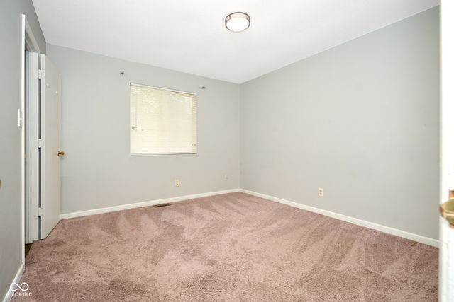 805 Burr Oak Drive, Indianapolis, IN 46217