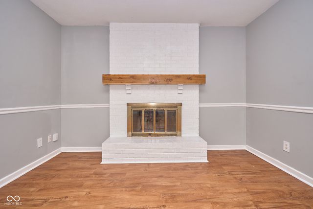 805 Burr Oak Drive, Indianapolis, IN 46217