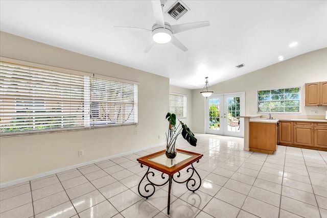 20231 NW 10th St, Pembroke Pines, FL 33029