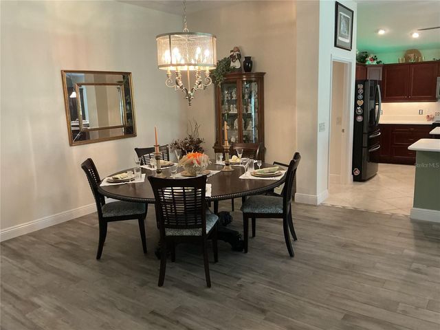 2841 APACHE COURT, The Villages, FL 32163