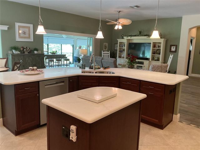 2841 APACHE COURT, The Villages, FL 32163