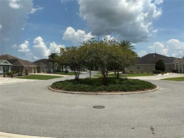 2841 APACHE COURT, The Villages, FL 32163