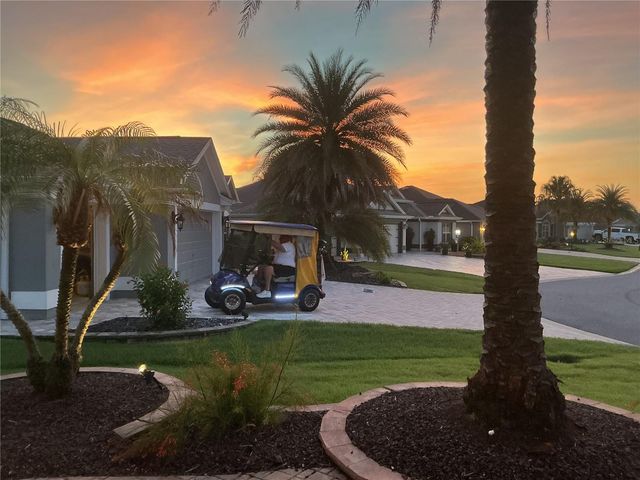 2841 APACHE COURT, The Villages, FL 32163