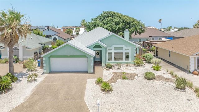 15658 CUMANA Dr, Corpus Christi, TX 78418