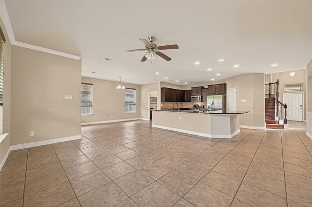 706 Fairway Drive, La Porte, TX 77571