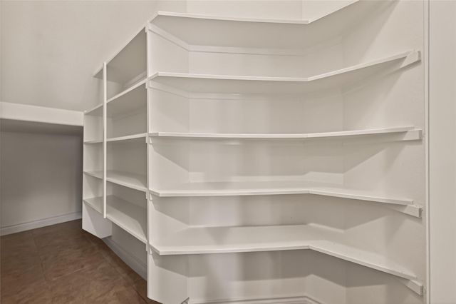 706 Fairway Drive, La Porte, TX 77571