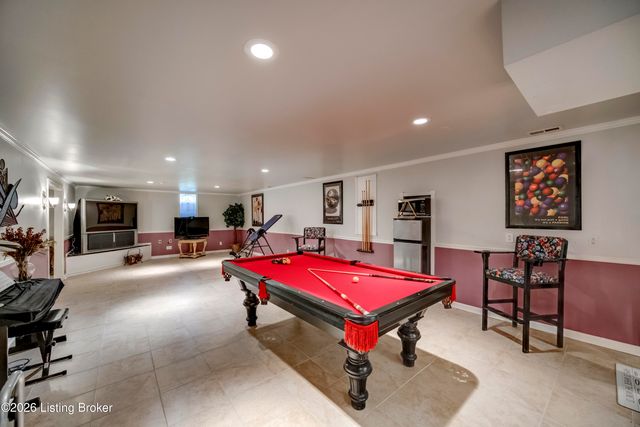 2009 Stephanie Kaye Dr, La Grange, KY 40031