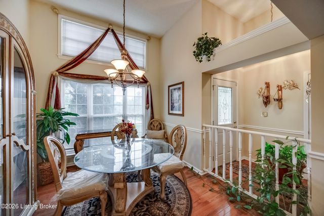 2009 Stephanie Kaye Dr, La Grange, KY 40031