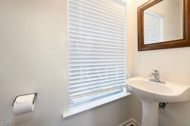 3021 Barrymore Street 111, Raleigh, NC 27603