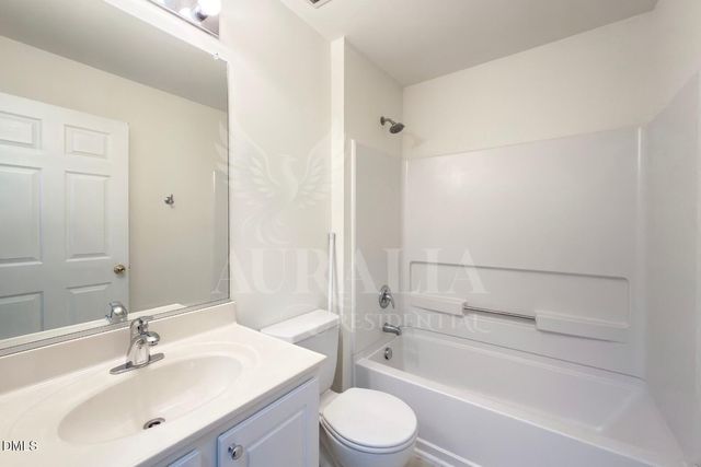 3021 Barrymore Street 111, Raleigh, NC 27603