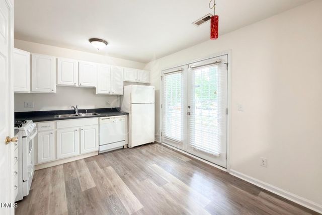 3021 Barrymore Street 111, Raleigh, NC 27603