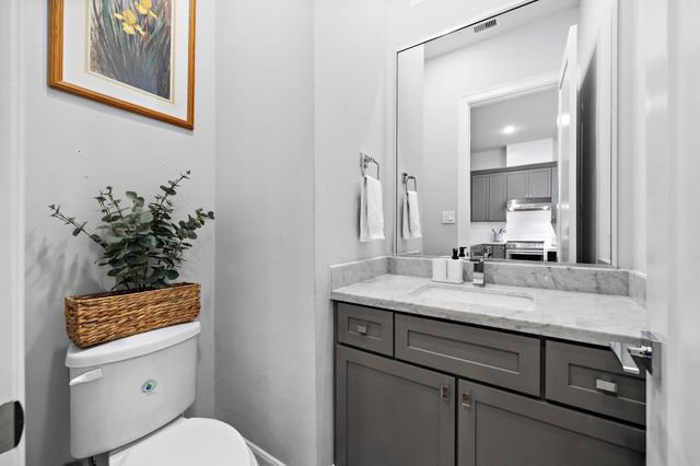 1217 Crockett Street, Houston, TX 77007