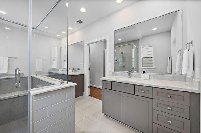 1217 Crockett Street, Houston, TX 77007