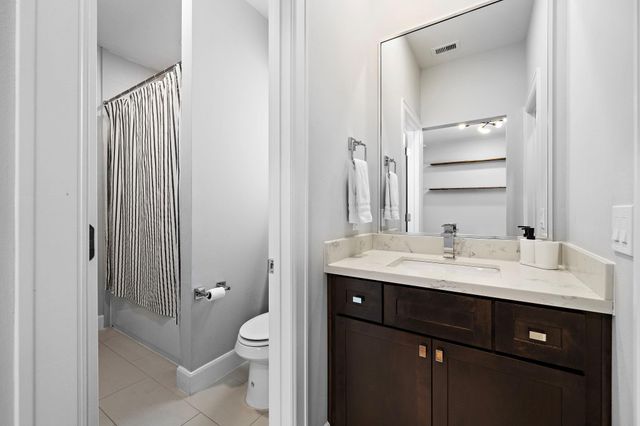 1217 Crockett Street, Houston, TX 77007