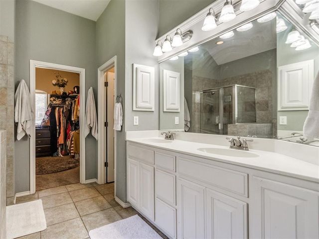 745 Martina Lane, Edmond, OK 73034