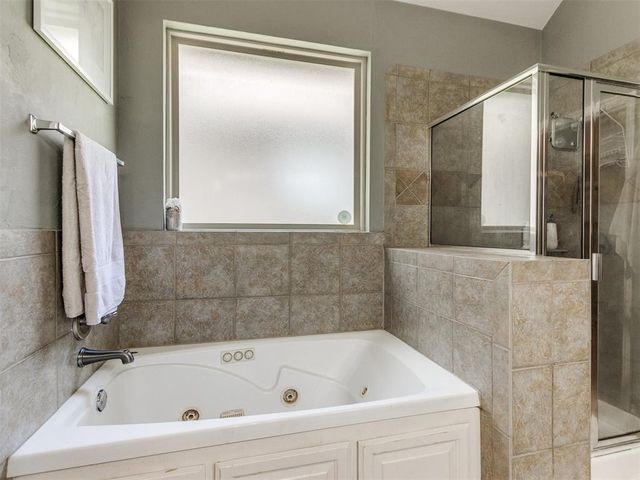 745 Martina Lane, Edmond, OK 73034