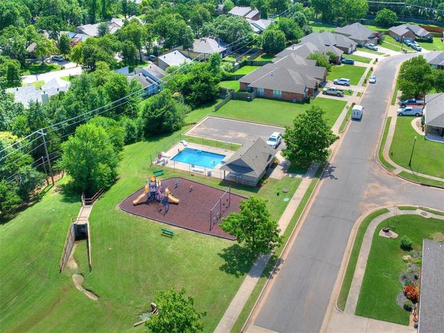 745 Martina Lane, Edmond, OK 73034