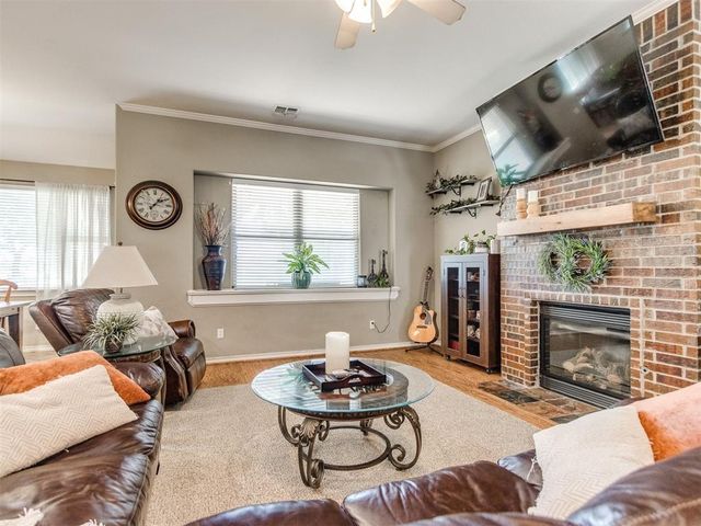 745 Martina Lane, Edmond, OK 73034