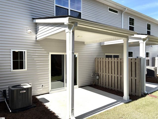 236 Taylor Woods Court, Greenville, SC 29607