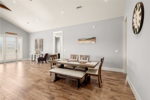 1529 Ardemagni Road, Tontitown, AR 72762