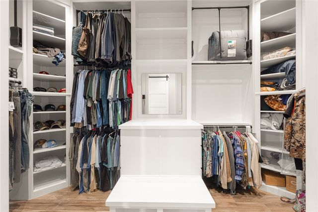 1529 Ardemagni Road, Tontitown, AR 72762