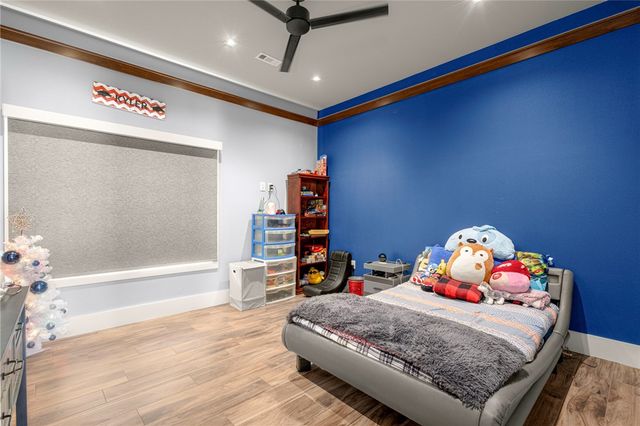 1529 Ardemagni Road, Tontitown, AR 72762