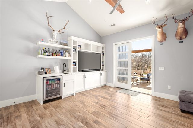 1529 Ardemagni Road, Tontitown, AR 72762