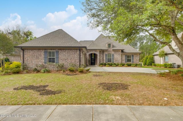 7055 Rolling Green Drive, Pass Christian, MS 39571