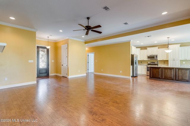 7055 Rolling Green Drive, Pass Christian, MS 39571