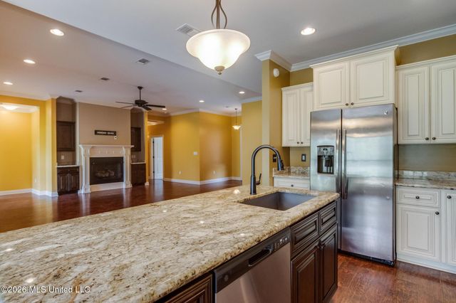 7055 Rolling Green Drive, Pass Christian, MS 39571