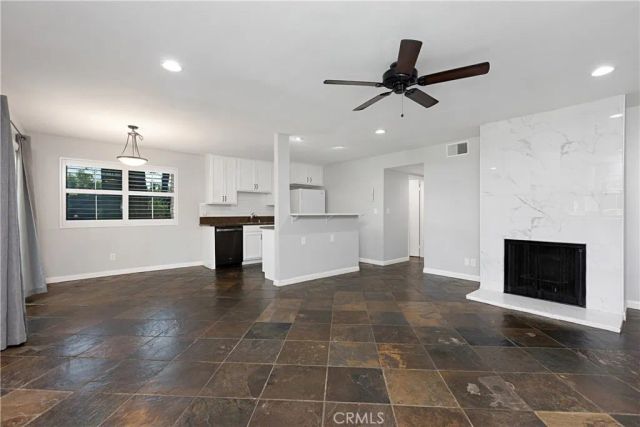 17572 Vandenberg Lane 01, Tustin, CA 92780