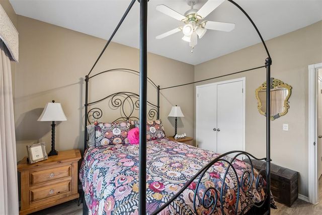 709 N Creek Drive, Edmond, OK 73034