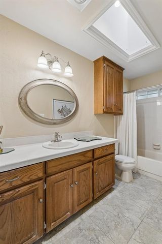 709 N Creek Drive, Edmond, OK 73034