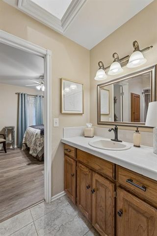709 N Creek Drive, Edmond, OK 73034