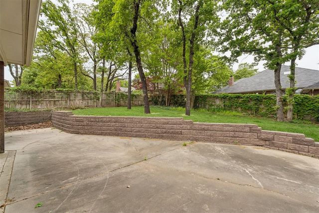 709 N Creek Drive, Edmond, OK 73034