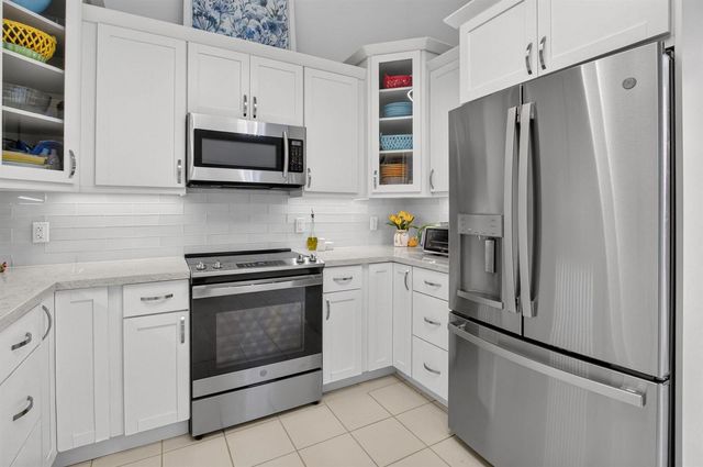 10984 Stafford Circle S, Boynton Beach, FL 33436
