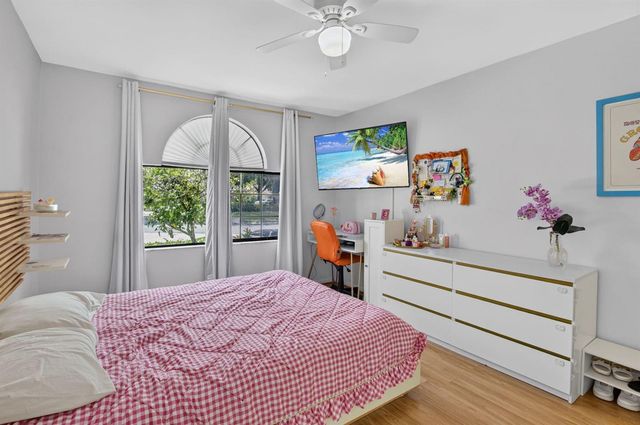 10984 Stafford Circle S, Boynton Beach, FL 33436