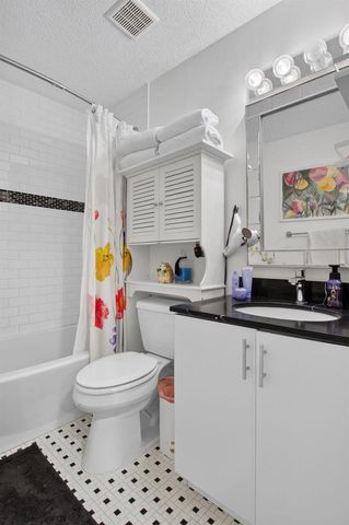 10984 Stafford Circle S, Boynton Beach, FL 33436