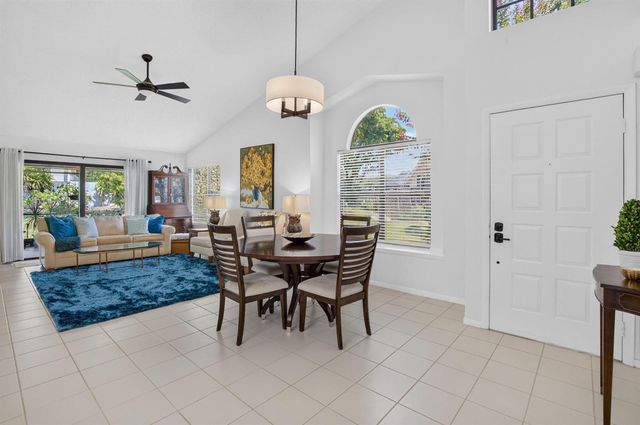 10984 Stafford Circle S, Boynton Beach, FL 33436